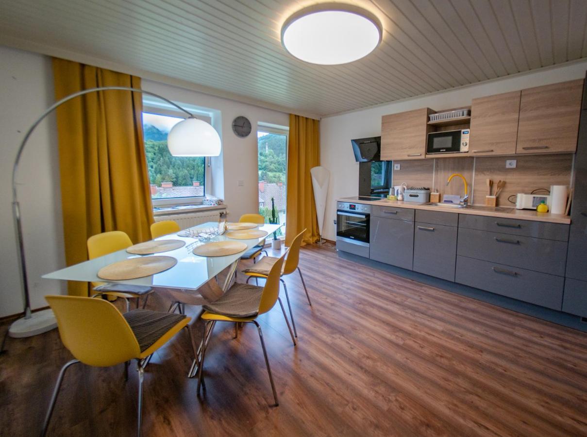 Erzhaus Apartments Eisenerz Extérieur photo