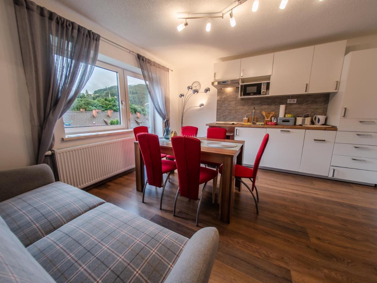 Erzhaus Apartments Eisenerz Extérieur photo